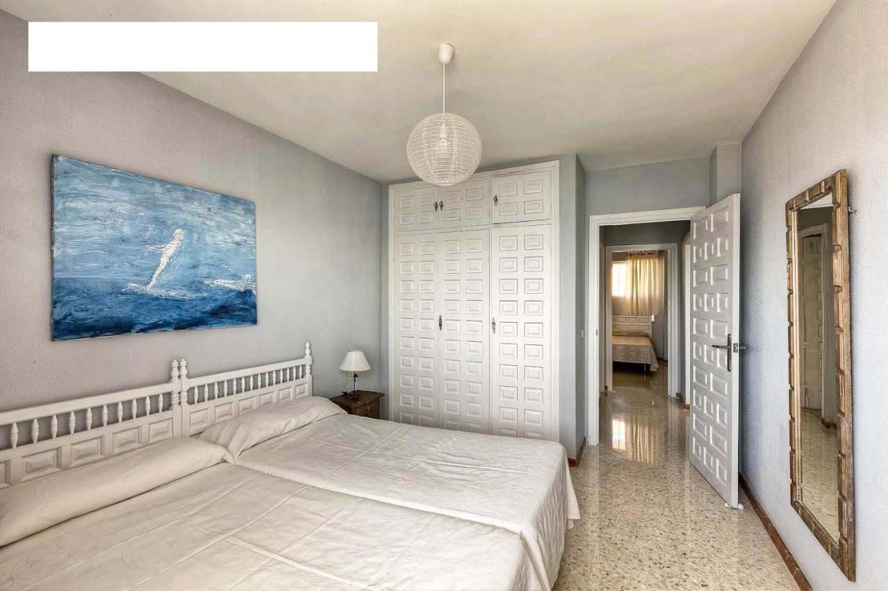 Precioso Apartamento Frontal Al Mar Apartment Nerja Exterior photo